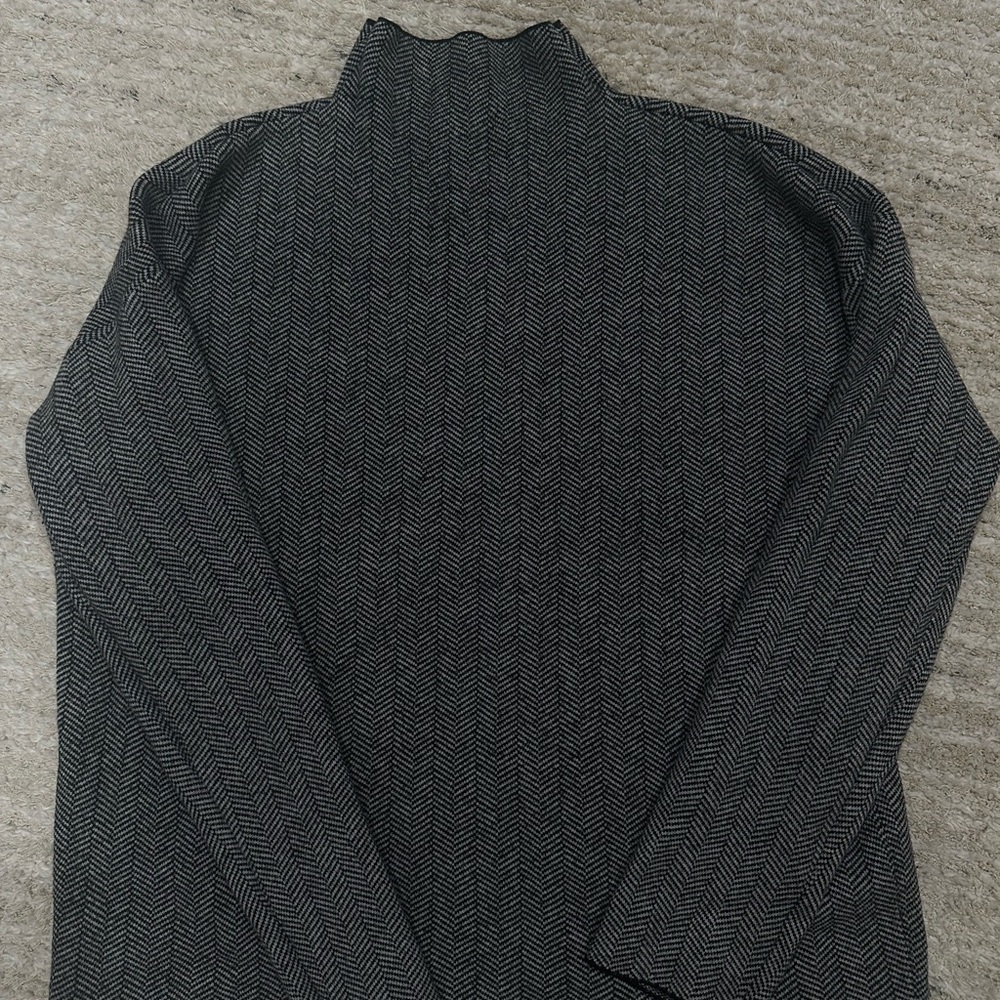 Women’s herringbone black and Gray mock neck Sweater